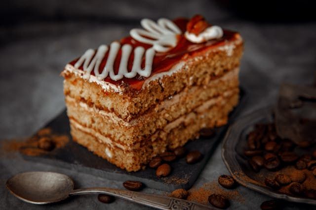 torta fredda allo yogurt e caffè