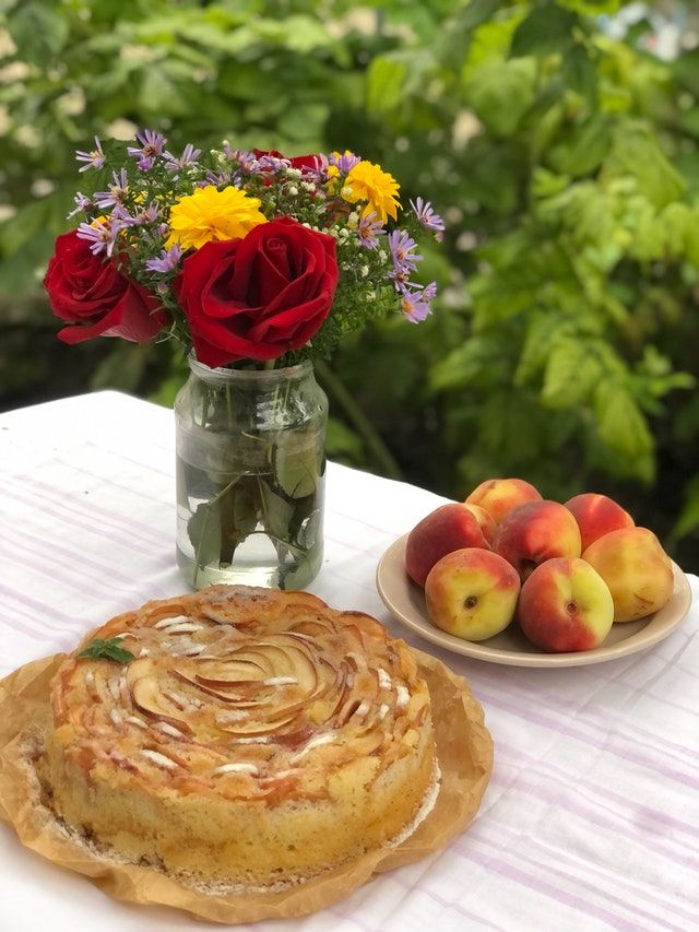 torta amaretti e mele