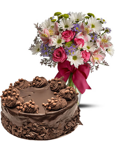 torta al cioccolato con bouquet beautiful
